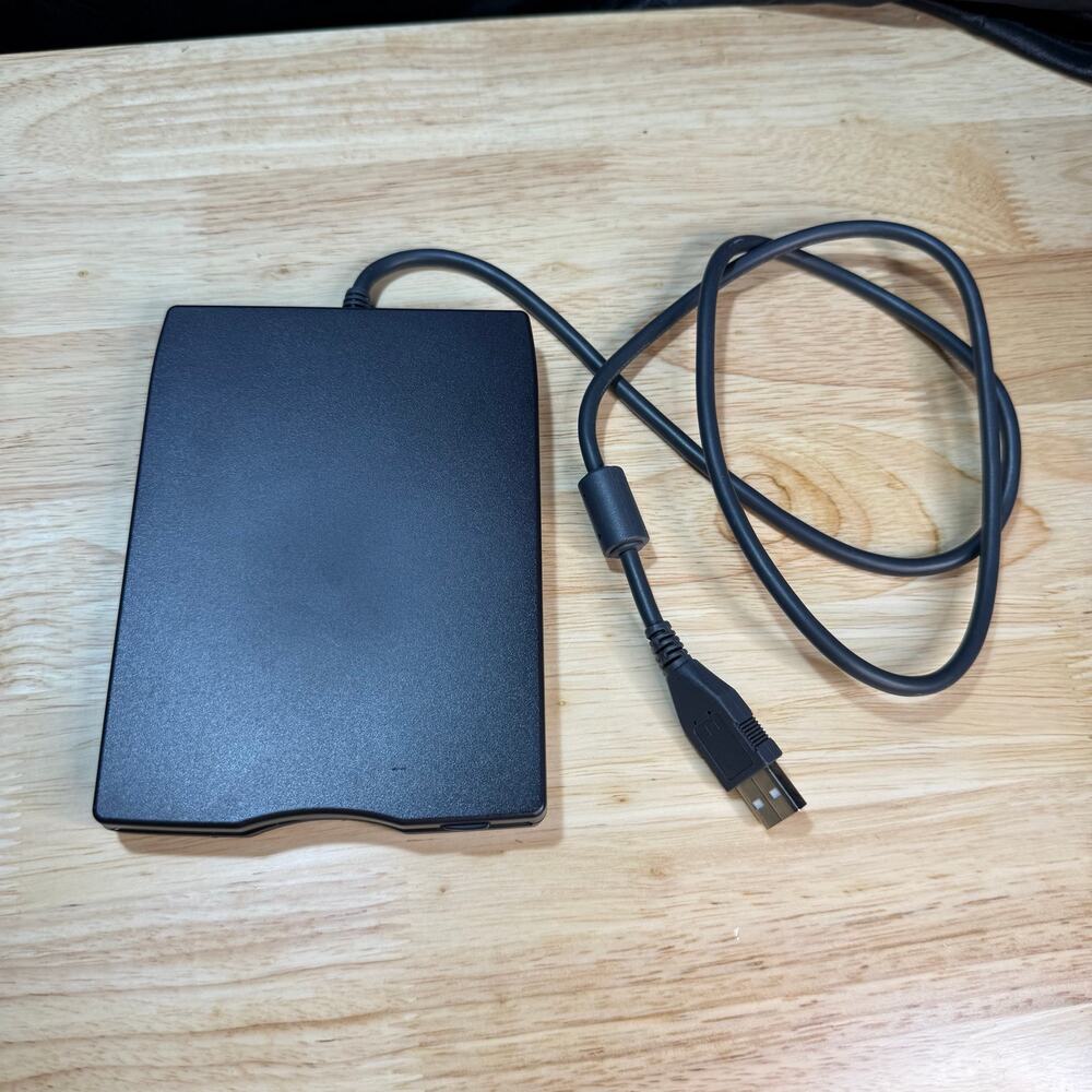 Dell 3.5" Floppy Drive Module Model: FD-05PUB External USB